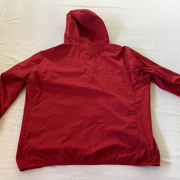 Uniqlo Jackets \u0026 Coats | Mens Uniqlo Rain Jacket | Color: Red | Size: XL | Malie1125's Closet